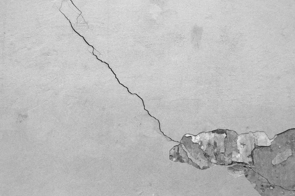 Ceiling Cracks When To Worry Lakewood Ohio